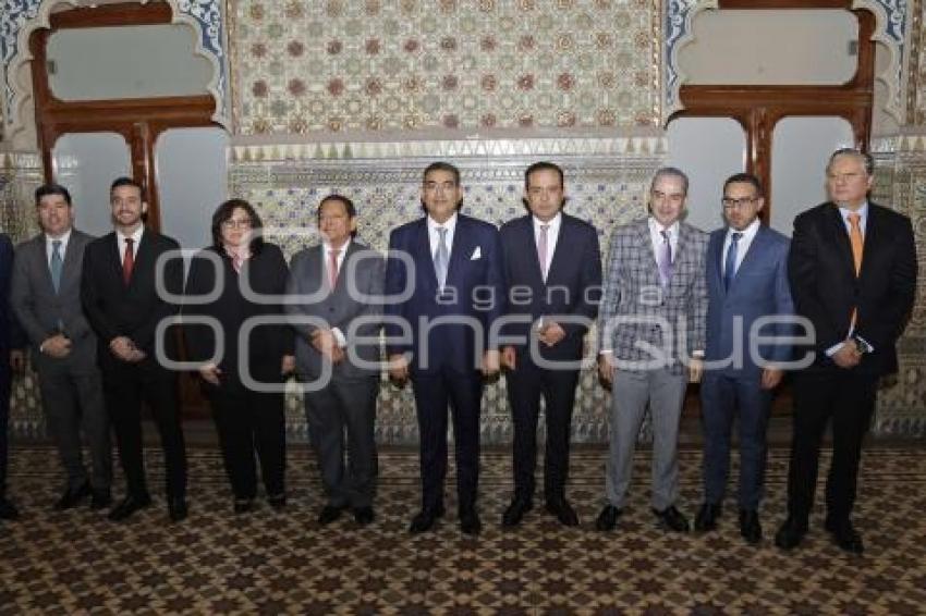CONGRESO . INFORME GOBERNADOR