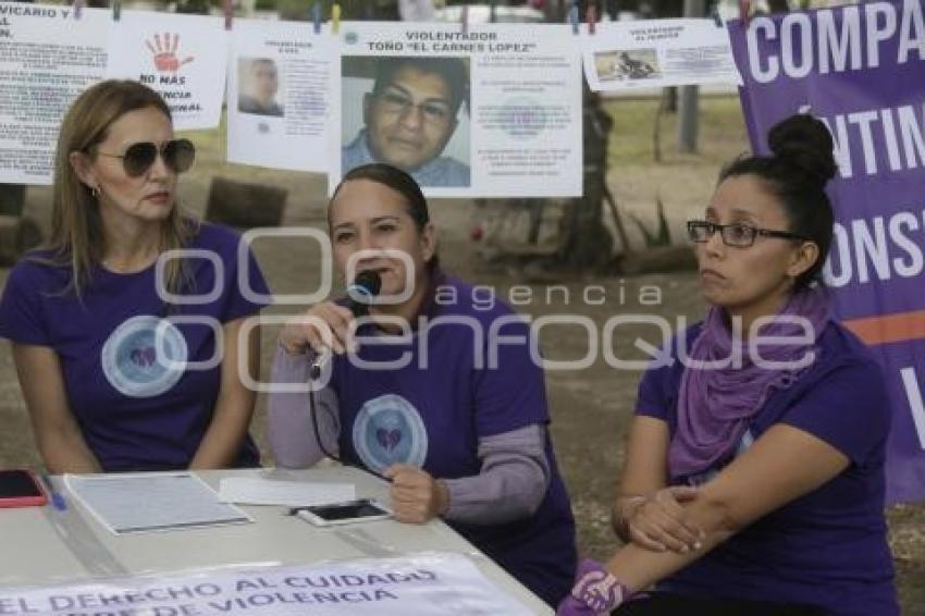 VIOLENCIA . MUJERES