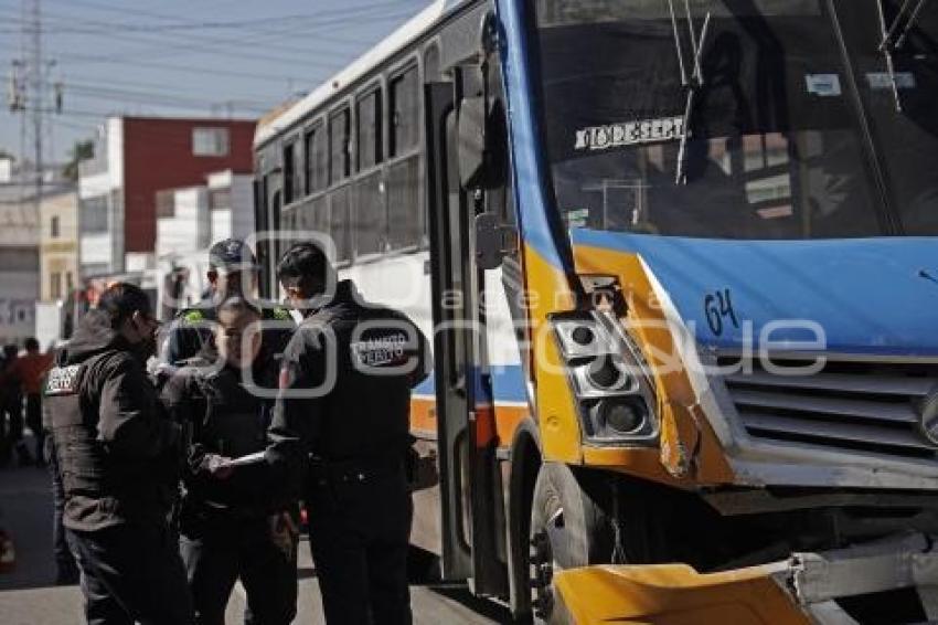 ACCIDENTE TRANSPORTE PÚBLICO