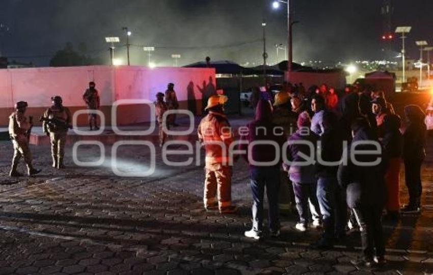 TLAXCALA . INCENDIO MERCADO