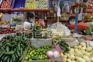 FIESTAS DECEMBRINAS . MERCADOS