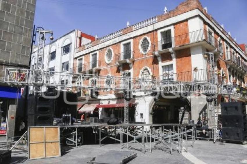 ESCENARIO . POSADA NAVIDEÑA