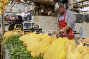 AÑO NUEVO . MERCADOS