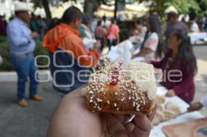 TOCHIMILCO . ROSCA MONUMENTAL