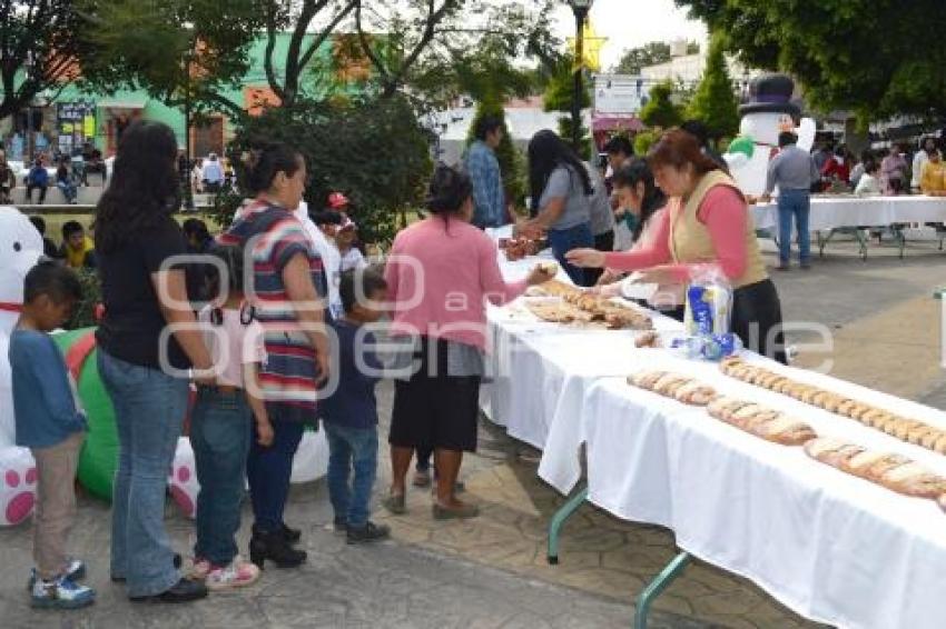 TOCHIMILCO . ROSCA MONUMENTAL