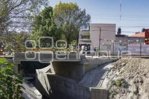 AYUNTAMIENTO . PUENTE NACIONES UNIDAS