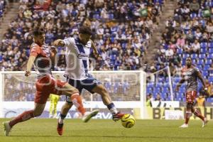 FÚTBOL . CLUB PUEBLA VS NECAXA