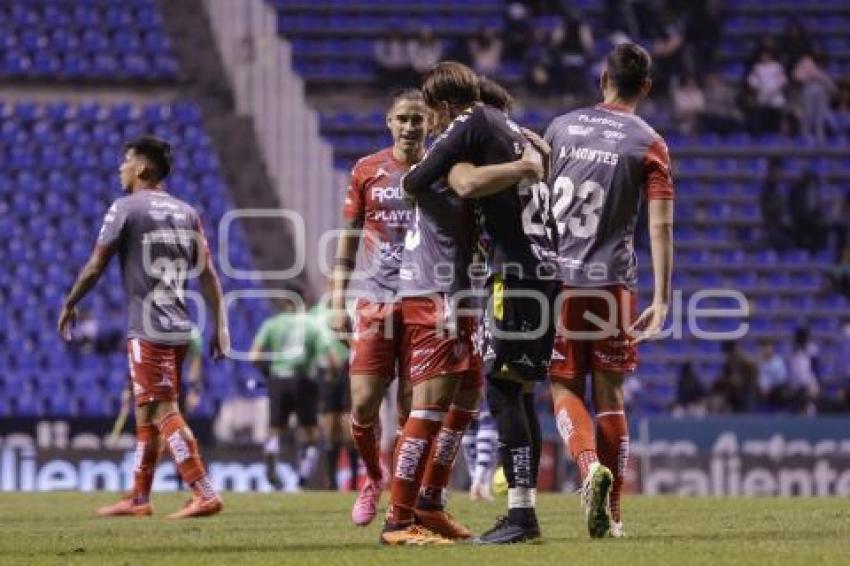 FÚTBOL . CLUB PUEBLA VS NECAXA