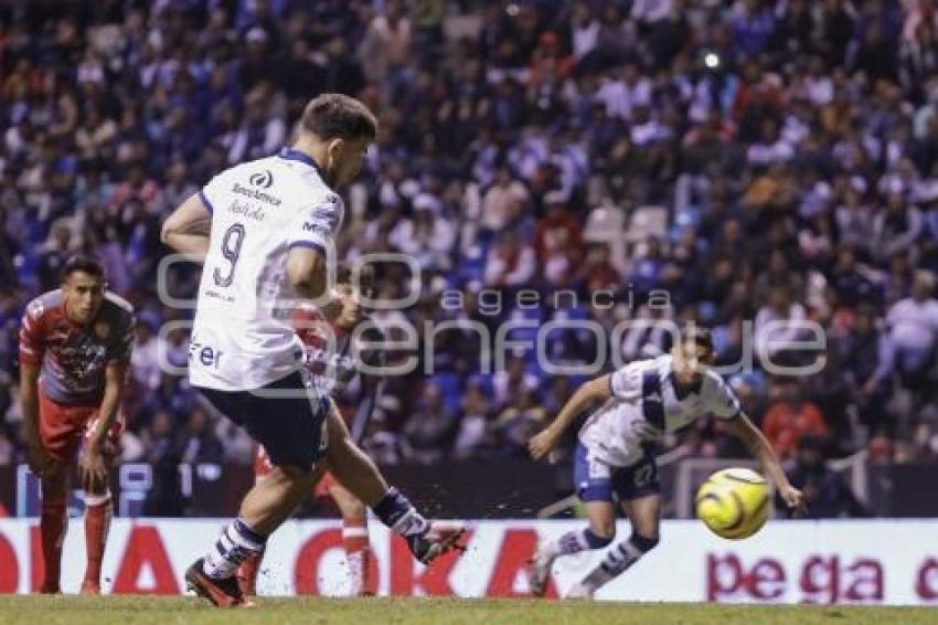 FÚTBOL . CLUB PUEBLA VS NECAXA