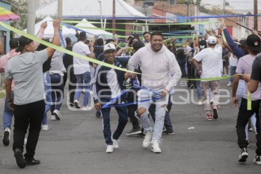 HUEHUES XONACA . ENSAYO