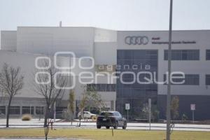 AUDI . HUELGA