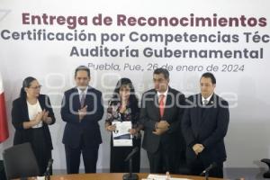 ENTREGA DE CERTIFICACIONES