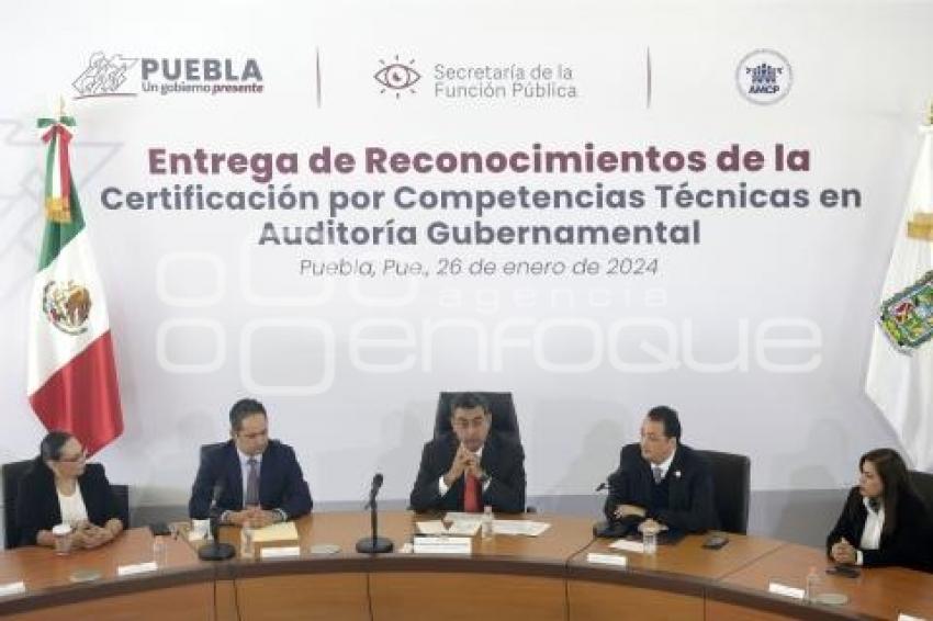 ENTREGA DE CERTIFICACIONES