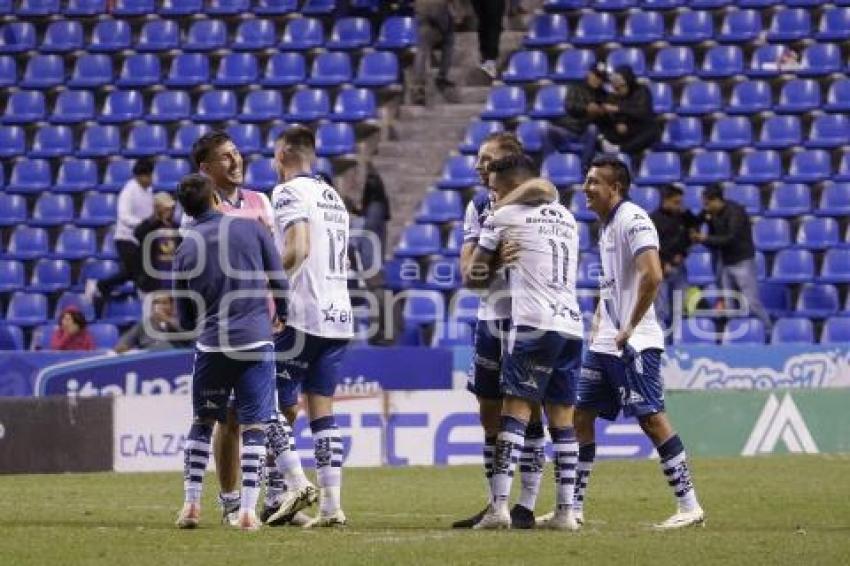 FÚTBOL . CLUB PUEBLA VS MAZATLÁN