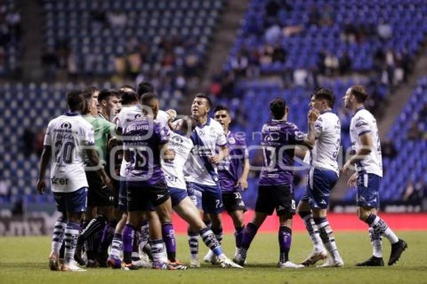 FÚTBOL . CLUB PUEBLA VS MAZATLÁN