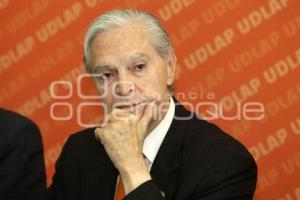 UDLAP . LUIS ERNESTO DERBEZ