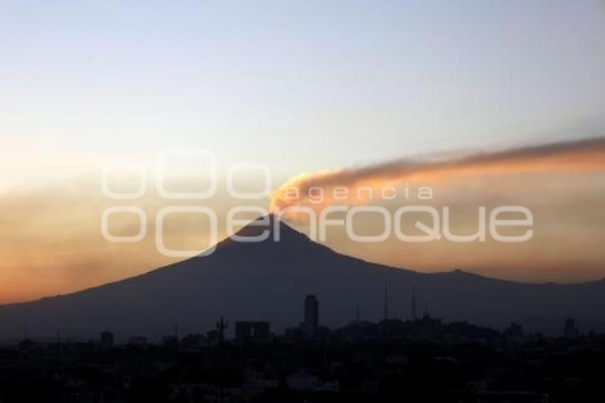 ATARDECER . VOLCÁN POPOCATÉPETL