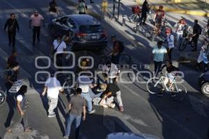 VÍA ATLIXCÁYOTL . MANIFESTACIÓN