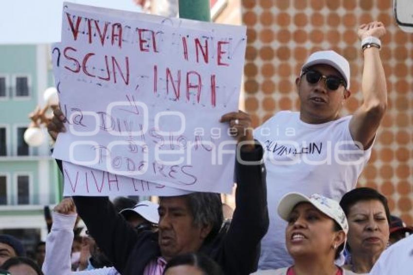 TLAXCALA . MARCHA POR LA DEMOCRACIA 