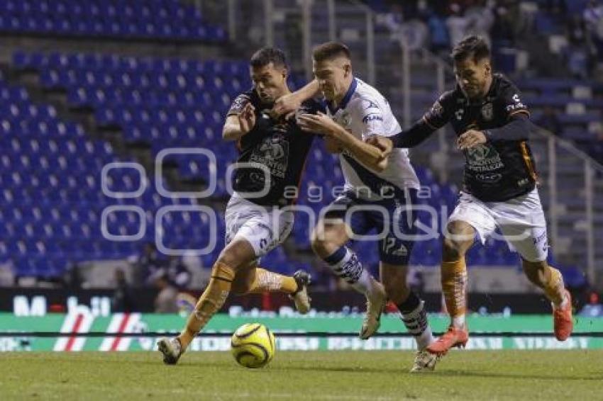 FÚTBOL . CLUB PUEBLA VS PACHUCA