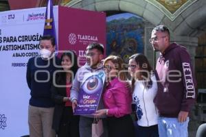 TLAXCALA . ENTREGA DE VALES MIOPÍA