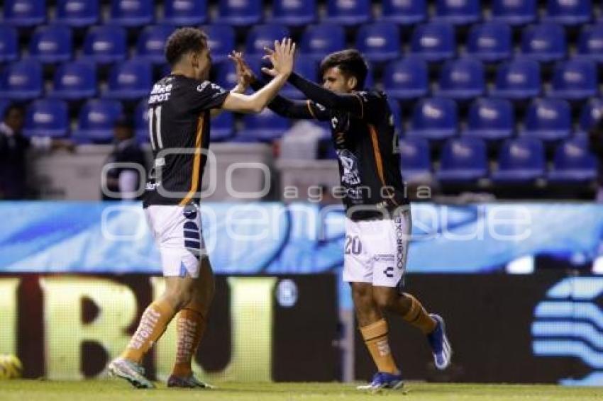 FÚTBOL . CLUB PUEBLA VS PACHUCA