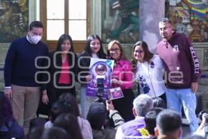 TLAXCALA . ENTREGA DE VALES MIOPÍA