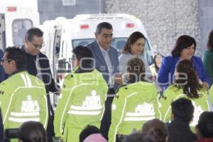 GOBIERNO ESTATAL . ENTREGA DE AMBULANCIAS