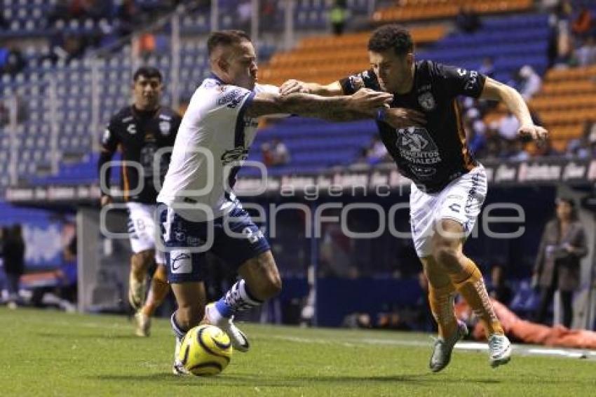 FÚTBOL . CLUB PUEBLA VS PACHUCA