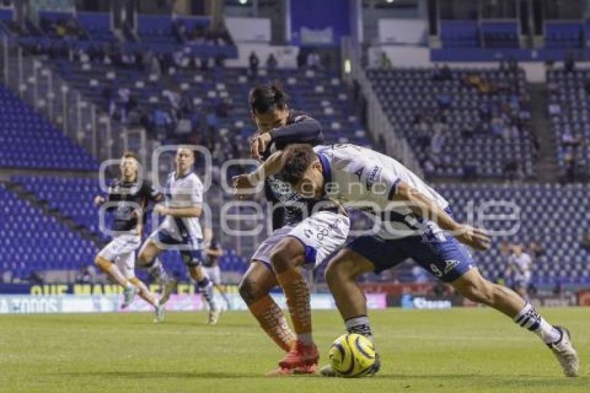 FÚTBOL . CLUB PUEBLA VS PACHUCA