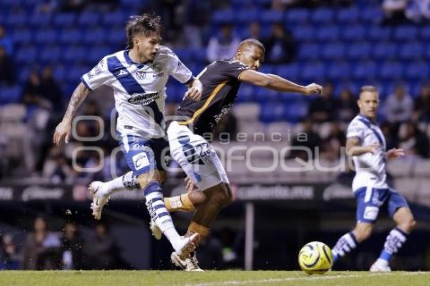 FÚTBOL . CLUB PUEBLA VS PACHUCA