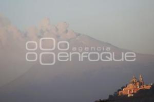 VOLCÁN POPOCATÉPETL . FUMAROLA