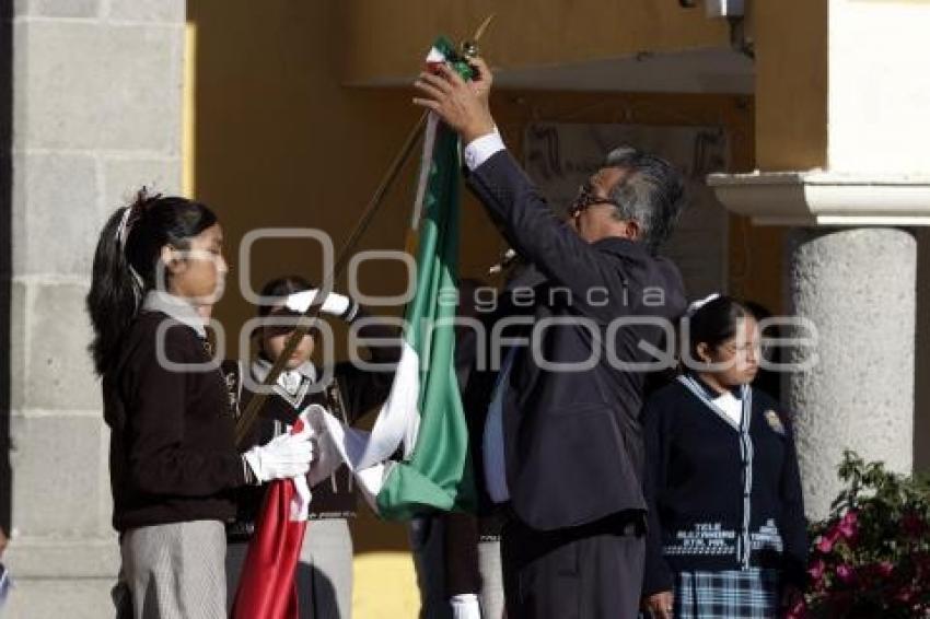 SAN ANDRÉS CHOLULA . INCINERACIÓN DE BANDERAS