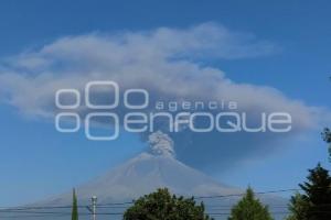 VOLCÁN POPOCATÉPETL . FUMAROLA