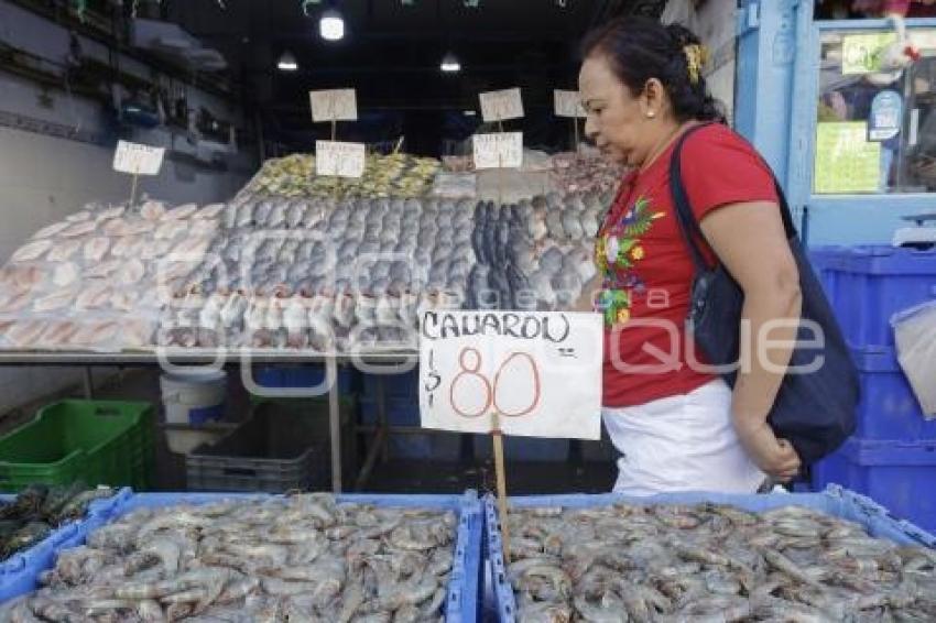 PESCADOS Y MARISCOS