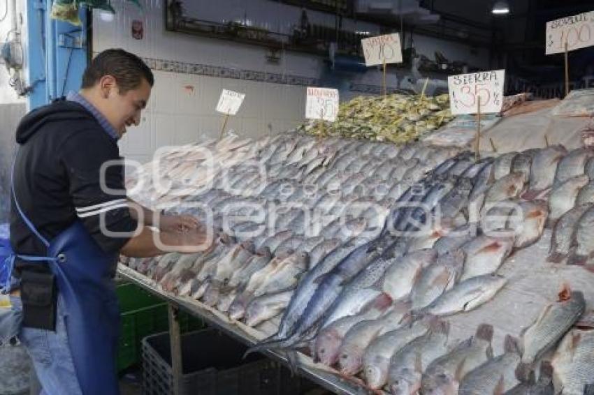 PESCADOS Y MARISCOS