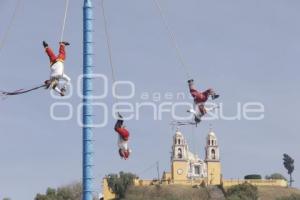 SAN PEDRO CHOLULA . VOLADORES CUETZALAN 