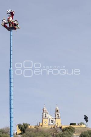 SAN PEDRO CHOLULA . VOLADORES CUETZALAN 