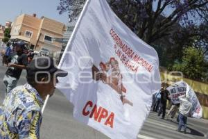 MANIFESTACIÓN . BULEVAR 5 DE MAYO