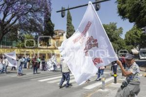 MANIFESTACIÓN . BULEVAR 5 DE MAYO