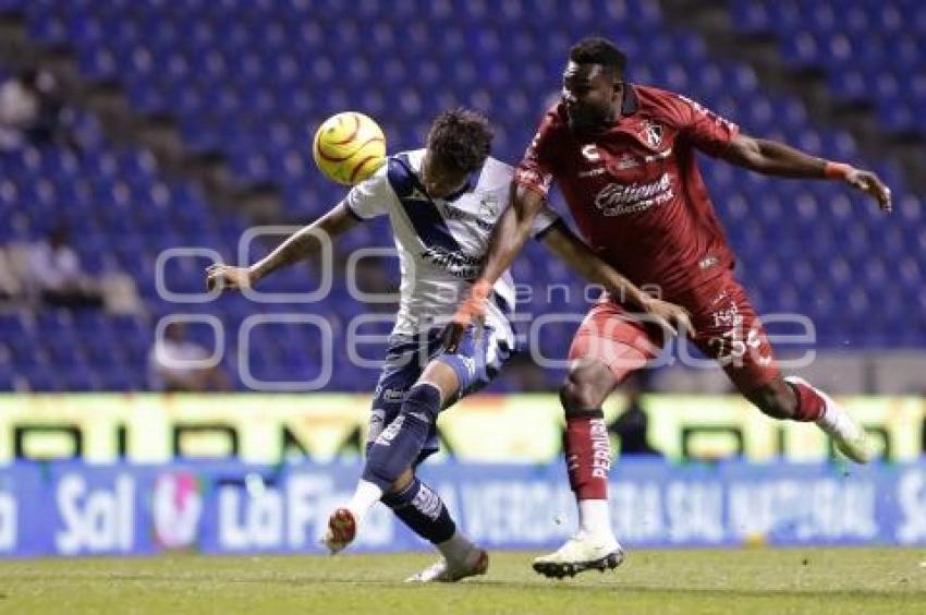 FÚTBOL . CLUB PUEBLA VS ATLAS