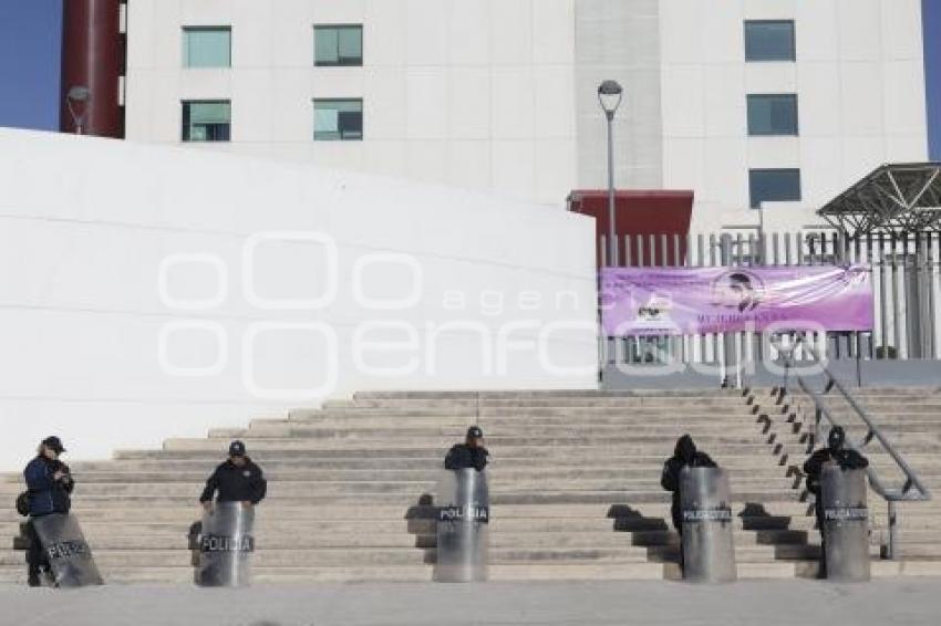 PODER JUDICIAL . POLICÍA
