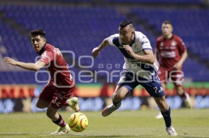 FÚTBOL . CLUB PUEBLA VS ATLAS