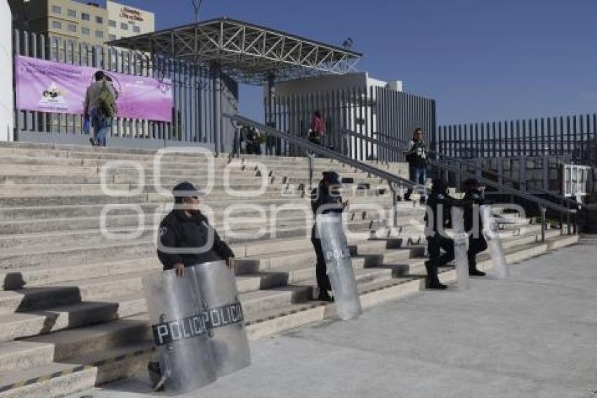 PODER JUDICIAL . POLICÍA