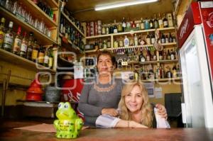 DÍA DE LA MUJER . BARTENDER