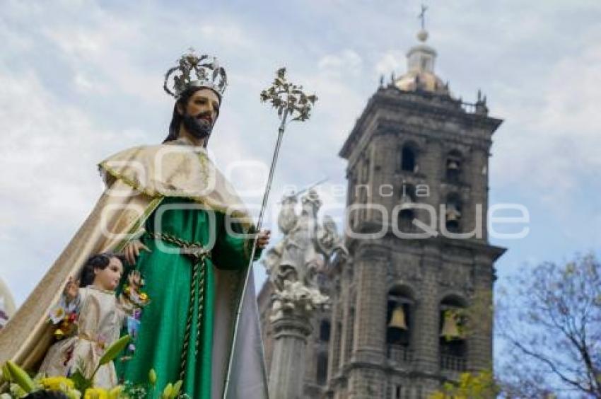 PROCESIÓN . IMAGEN SAN JOSÉ