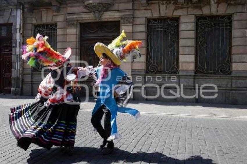 CAMINANDO CON LA MIXTECA