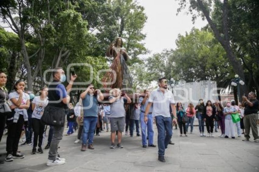 PROCESIÓN . IMAGEN SAN JOSÉ