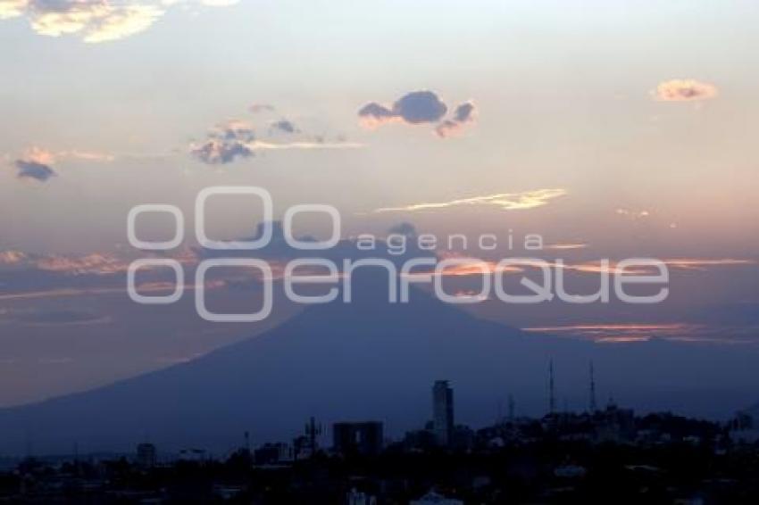 ATARDECER . VOLCÁN POPOCATÉPETL