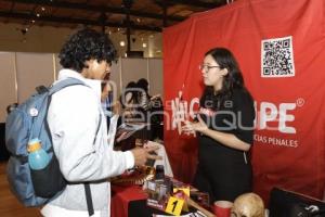 EXPO BECAS UNIVERSITARIAS